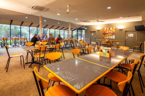 Mornington Inn - Accommodation Sunshine Coast 15