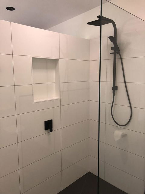 Studio SixA ... A Haven In The Heart Of Hobart - Accommodation Sunshine Coast 15