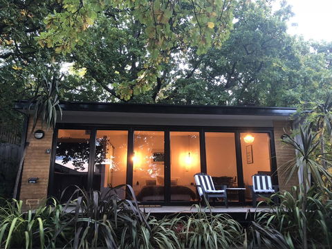 Studio SixA ... A Haven In The Heart Of Hobart - Accommodation Sunshine Coast 0