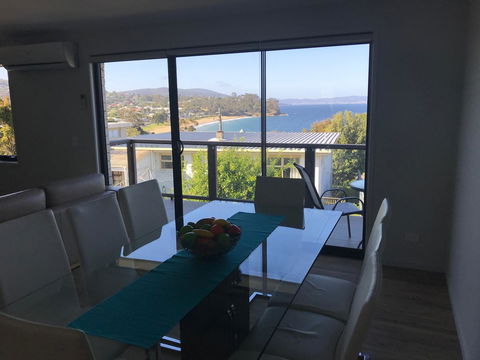 Self Contained Beach View Apartment - Accommodation Sunshine Coast 2