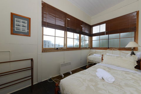 Edinburgh Gallery Bed & Breakfast - Accommodation Sunshine Coast 35