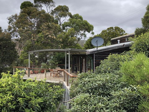 HIDDEN HAVEN Binalong Bay - Accommodation Sunshine Coast 0