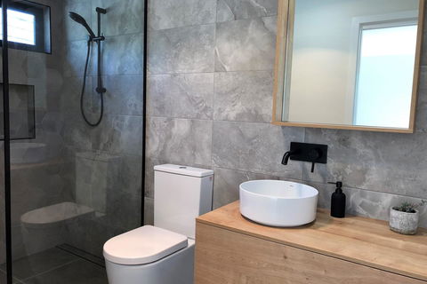 HIDDEN HAVEN Binalong Bay - Accommodation Sunshine Coast 4
