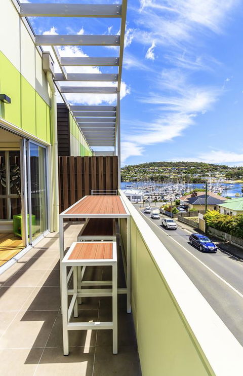 Bellerive Marina View Apartments No 28 - Accommodation Sunshine Coast 19