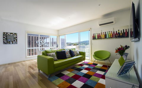 Bellerive Marina View Apartments No 28 - Accommodation Sunshine Coast 3