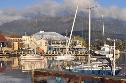 Bellerive Marina View Apartments No 28 - Accommodation Sunshine Coast 26