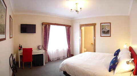 Ashdowns Of Dover - Accommodation Sunshine Coast 9
