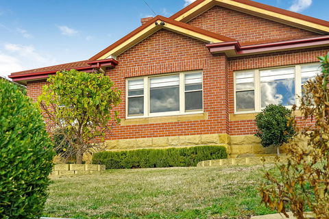 Gorgeous Hobart Accommodation - Park On Park - New Town - Accommodation Sunshine Coast 1