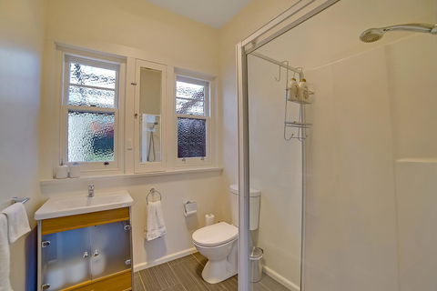 Gorgeous Hobart Accommodation - Park On Park - New Town - Accommodation Sunshine Coast 42