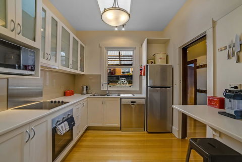 Gorgeous Hobart Accommodation - Park On Park - New Town - Accommodation Sunshine Coast 19