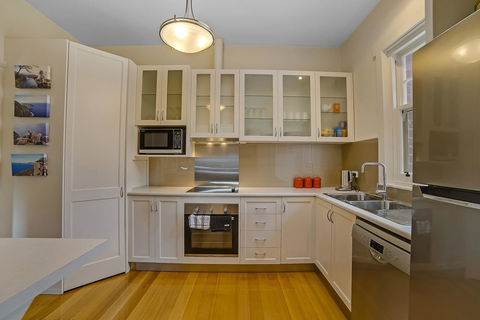 Gorgeous Hobart Accommodation - Park On Park - New Town - Accommodation Sunshine Coast 18