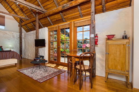 Wagners Cottages - Accommodation Sunshine Coast 38