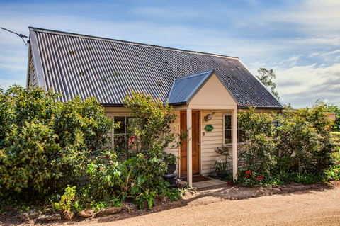 Wagners Cottages - Accommodation Sunshine Coast 31