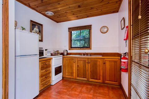Wagners Cottages - Accommodation Sunshine Coast 40