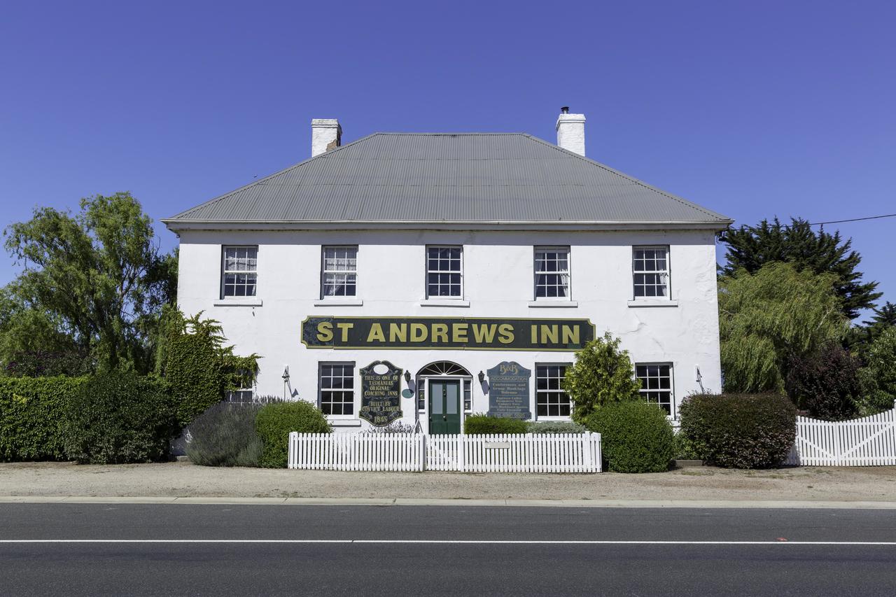 Cleveland TAS Accommodation Sunshine Coast