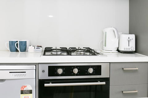 Poplar Box Hill Apartment - Accommodation Sunshine Coast 14