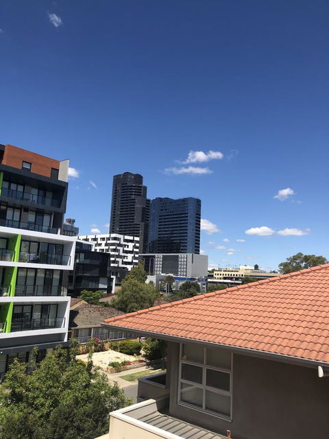 Poplar Box Hill Apartment - Accommodation Sunshine Coast 10