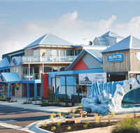 The Island Accommodation - Accommodation Sunshine Coast