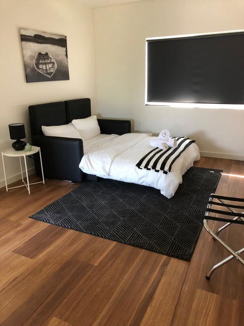Rosewater Townhouses Dromana - Accommodation Sunshine Coast 2