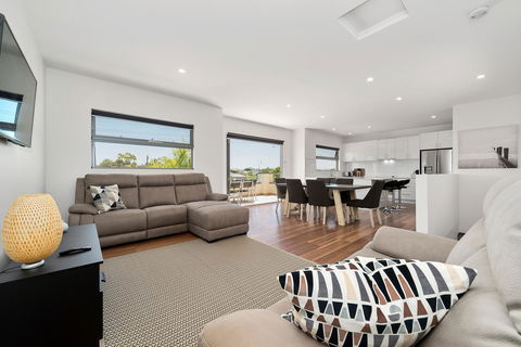 Rosewater Townhouses Dromana - Accommodation Sunshine Coast 0