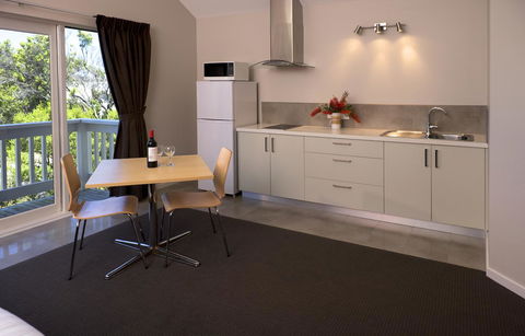 Boathouse Resort Studios And Suites - Accommodation Sunshine Coast 23