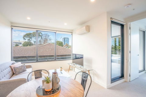 Poplar Apartments - Accommodation Sunshine Coast 6