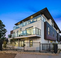 Manhattan Apartments - Notting Hill - Accommodation Sunshine Coast