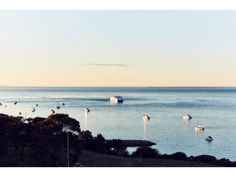 Hotel Sorrento - Accommodation Sunshine Coast 22
