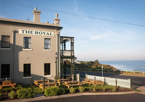 The Royal Hotel Mornington - Accommodation Sunshine Coast 19