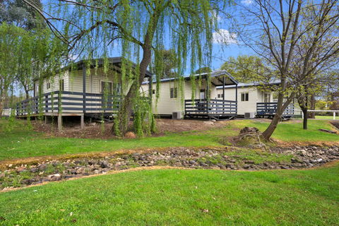 High Country Holiday Park - Accommodation Sunshine Coast 21