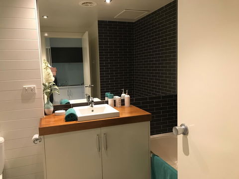 Lorne World - Accommodation Sunshine Coast 42