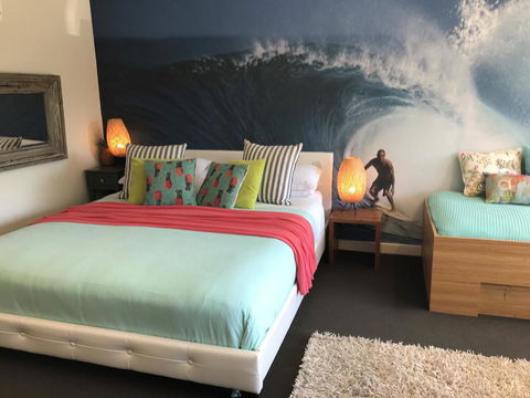 Lorne World - Accommodation Sunshine Coast 21