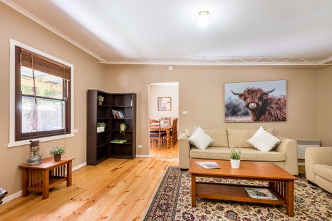 Avalon House - Accommodation Sunshine Coast 27