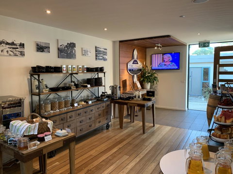 Great Ocean Road Resort - Accommodation Sunshine Coast 3