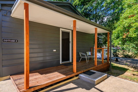 Bright Riverside Holiday Park - Accommodation Sunshine Coast 25
