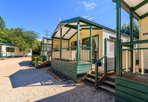 Bright Riverside Holiday Park - Accommodation Sunshine Coast 40