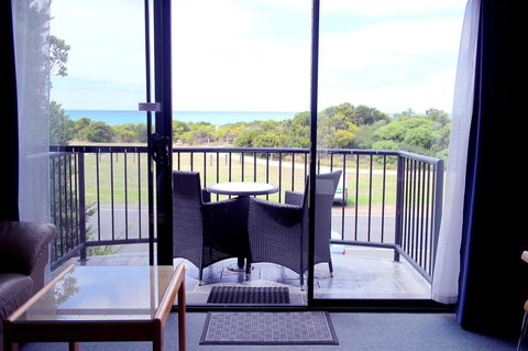 Apollo Bay Waterfront Motor Inn - Accommodation Sunshine Coast 27