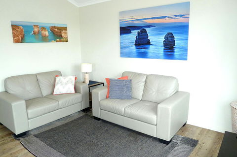 Apollo Bay Waterfront Motor Inn - Accommodation Sunshine Coast 3