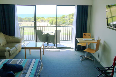 Apollo Bay Waterfront Motor Inn - Accommodation Sunshine Coast 29