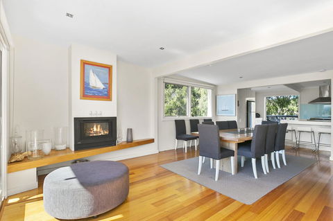 Front Beach House - Accommodation Sunshine Coast 16
