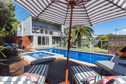 Front Beach House - Accommodation Sunshine Coast 7