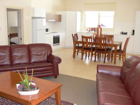 The Victoria Apartments - Accommodation Sunshine Coast 25
