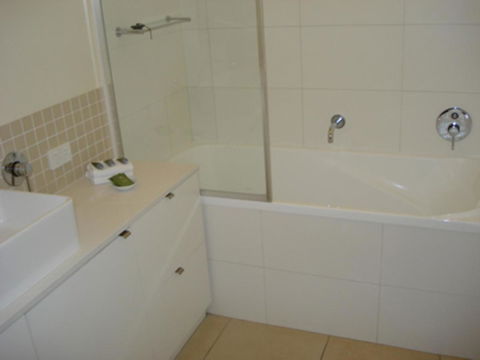 The Victoria Apartments - Accommodation Sunshine Coast 26