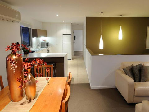 The Victoria Apartments - Accommodation Sunshine Coast 40