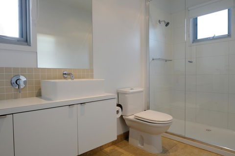The Victoria Apartments - Accommodation Sunshine Coast 12