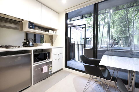 Mono Apartments On Franklin Street - Accommodation Sunshine Coast 26