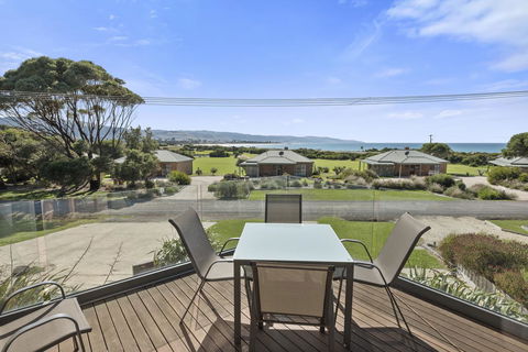 Apollo Bay Cottages - Accommodation Sunshine Coast 11