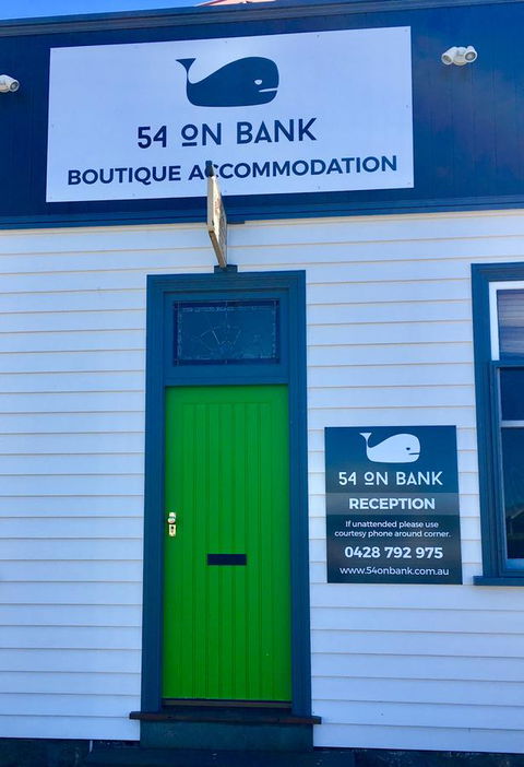 54 On Bank - Accommodation Sunshine Coast 1