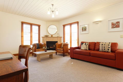 54 On Bank - Accommodation Sunshine Coast 29