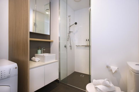 Mono Apartments On La Trobe Street - Accommodation Sunshine Coast 10